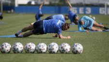 Снажен ветеран на "царете" подсилва Левски