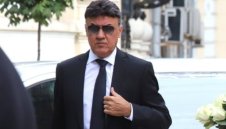 От болницата дадоха официална информация за състоянието на Боби Михайлов