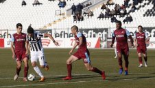 Септември удари Локомотив (Пловдив) и взе важни три точки