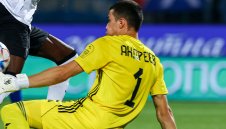 Пламен Андреев ще прави сефтето за Фейенорд