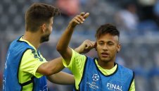 Пике: С Неймар имаме чудесни моменти и извън терена