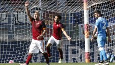 Челси не се отказва за Наинголан