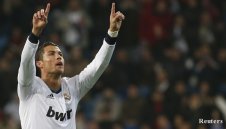 Роналдо: Стига критики, трябва да сме единни