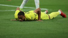 Евертън изпревари Милан за "подводничар"