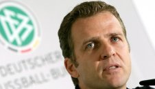 Бирхов: Ханзи Флик е фаворит да поеме Бундестима