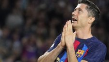 Левандовски е камъче в обувката на Реал