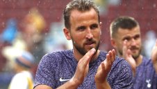 Отчаян богаташ: Босът на ПСЖ се моли на Тотнъм за Кейн