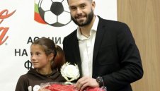 Божката ще изравнява постижение на Бисер Михайлов