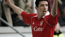 Барса не иска да взима Рой Макай