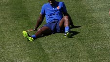 Клуиверт: Как ще спрем Меси? А те как ще спрат Робен?