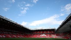 Ето как Юнайтед ще вземе решение за "Олд Трафорд"