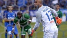 Ники Михайлов: Готов съм да си намаля заплатата, бизнесите ми спряха