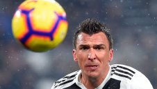 Манджукич отказа 10 млн. евро годишно от китайци, остава твърдо в Ювентус