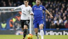 Иванович получава нов договор на "Стамфорд Бридж"