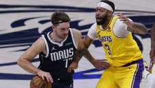 Защо сделката за Далас Маверикс разтърси света? + ВИДЕО