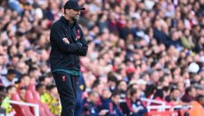 Още две "гранати" на Ливърпул изгърмяха