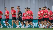 Грузия трепери: "Лъвовете" го направиха в Тбилиси!