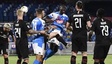 Манчестър Сити приготви милионите за Кулибали