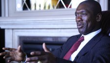 Пълна мистерия със Славия и племенника на Зеедорф