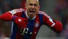 Робен бесен от равенството с Шалке