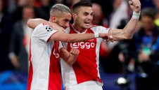 Легенда на Байерн: Можем да се подсилим с целия отбор на Аякс!