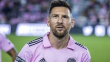 Емоционално! Меси със съобщение след сблъсъка с родния си клуб 