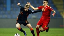 Издънка: Нидерландия пропиля два гола аванс в Черна гора и още трепери за Мондиала