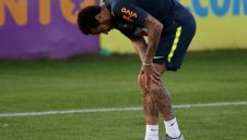 Контузията на Неймар не е сериозна