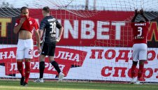 Защитата на ЦСКА е като пресен кашкавал! Този отбор е неграмотен и с право му се подиграват