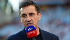 Гари Невил: Няма кой да спре Ливърпул! Те ще са новите шампиони на Англия