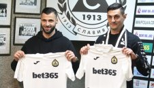 Косъма официално бе представен за футболист на Славия