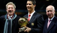 Денис Лоу: Кристиано и Меси трябва да поделят Златната топка