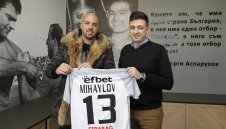 Ники Михайлов: В България фамилията ми носи предимно минуси