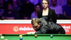 Картър удари Хигинс и е полуфиналист на Мастърс за сефте