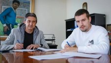 Няма да има бягство: Левски преподписа с национал на България
