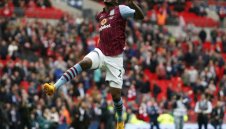 Обрат! Ливърпул спечели битката за Бентеке