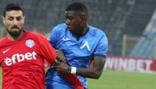 Робърта напълни касата на Левски и отлетя за САЩ