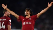 Трент скочи на ВАР