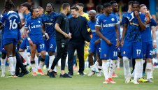 Уволнение? Поч не знае нищо за "слуховете", похвали играчите си