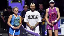 Неймар е щастлив при арабите