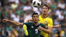 Уувс с нов звучен трансфер