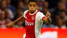 Клуиверт: Обичам Барса, но как да откажеш на Реал?