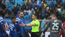 Счупване! Левски трепери, губи водещ играч за месец?