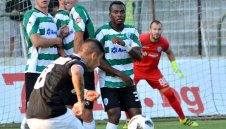 Славия "преплува" Черно море