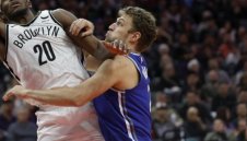 В Сакраменто полудяха, ще разкарват Сашо Везенков