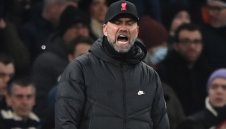 Клоп: Играчите са на ръба, но клубовете няма да позволят пет смени 