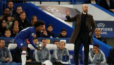 Треньорът на Аякс: VAR и съдиите не могат да ни вземат красотата в играта