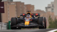 Верстапен над всички в спринта, провал за Норис