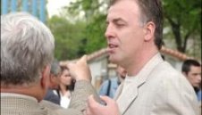 УЕФА наказа Сираков и Велев