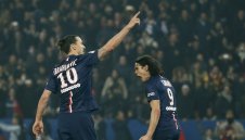 Ибра отдаде почит на топката, разкарва я с колата си + СНИМКА